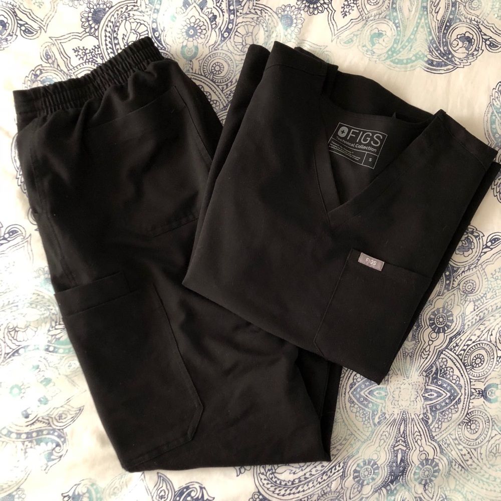 Figs Scrubs-Black Scrub Set